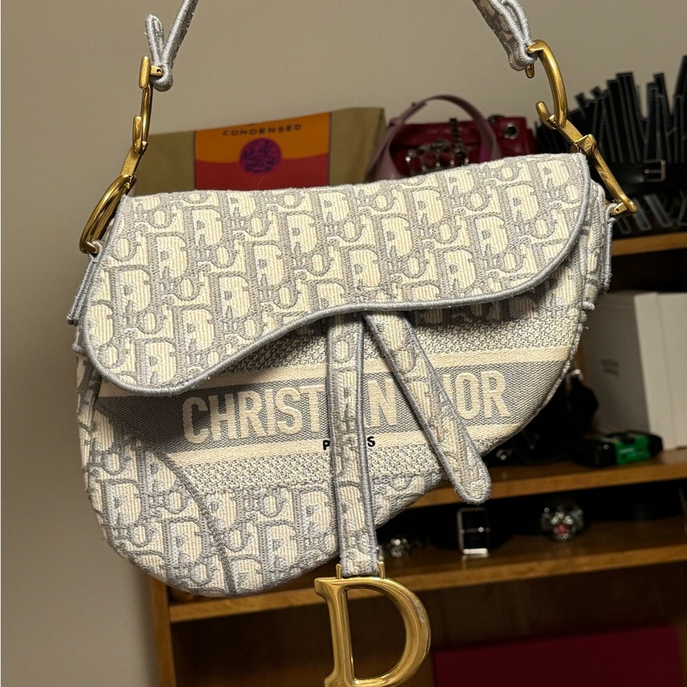 DIOR SADDLE BAG IN GREY OBLIQUE MONOGRAM